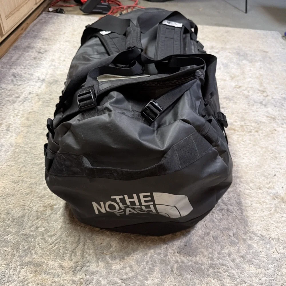 The North Face Mens - Base Camp Duffel LARGE bag backpack - Black